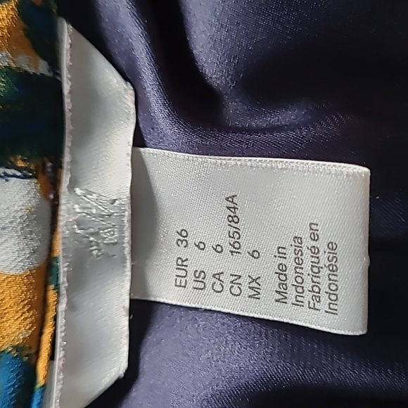 H&M Ladies Dress - Picture 6 of 7